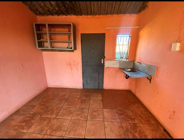 3 BEDROOM HOUSE FOR SALE IN KATLEHONG SOUTH